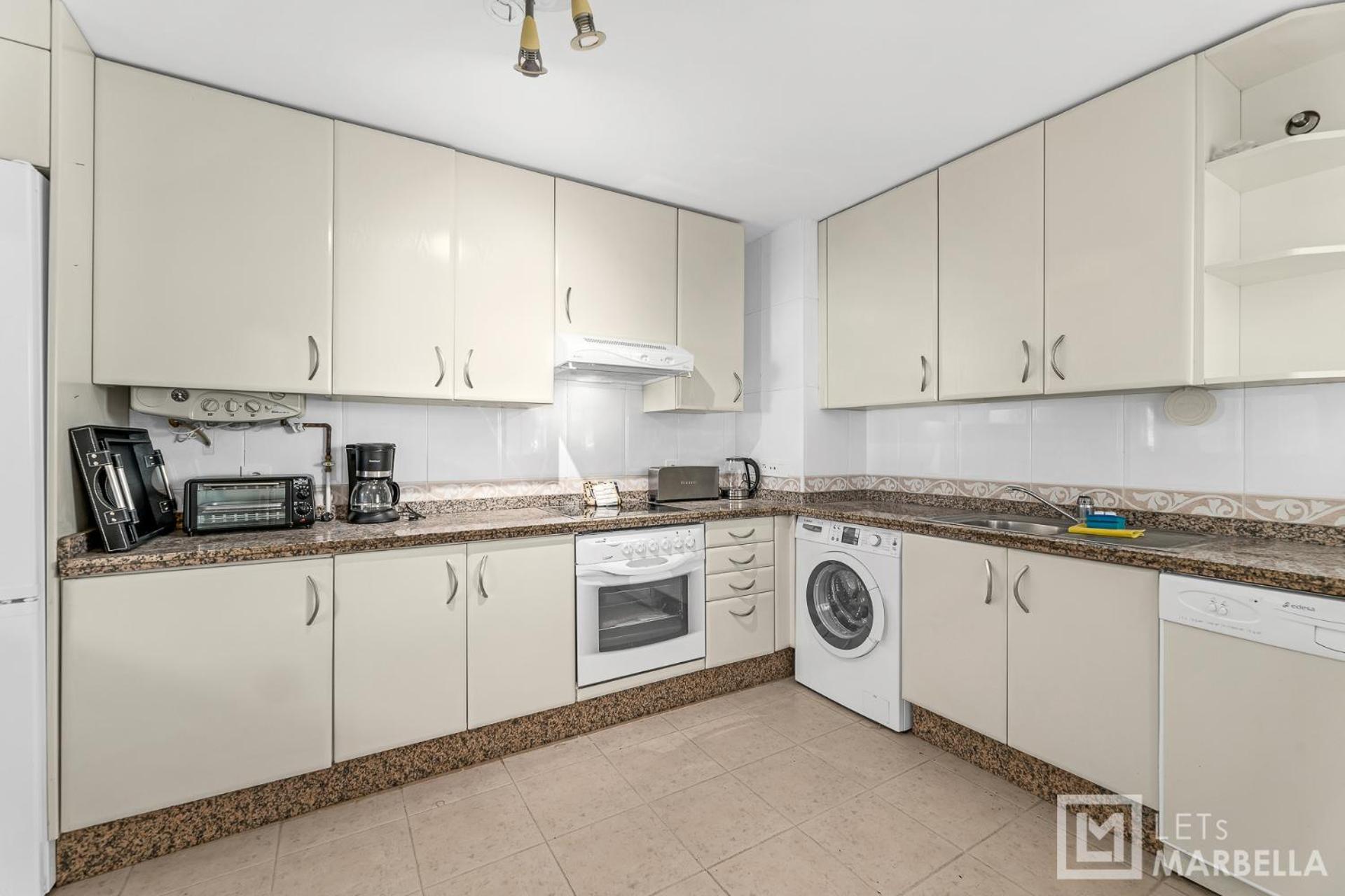 Letsmarbella - Campos De Guadalmina 3br&btr Golf Views *